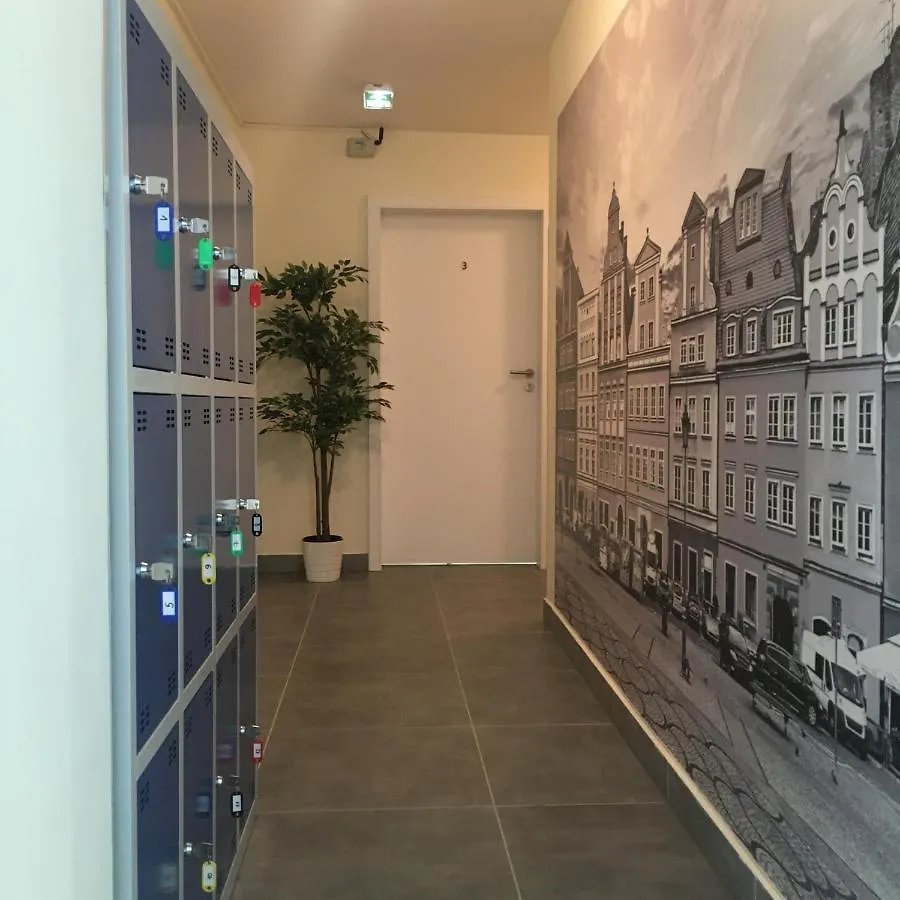 Hostel Opolska 11-19 Wrocław 0*,